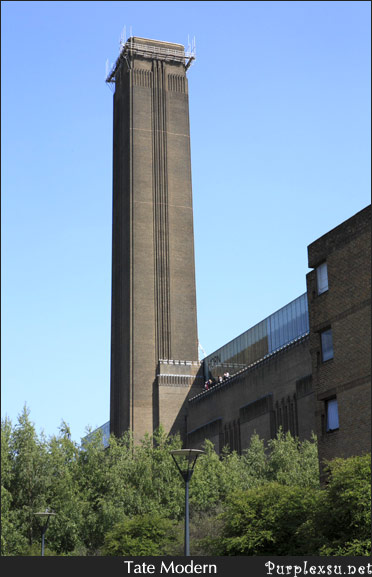 伦敦泰晤士河边的现代艺术馆Tate Modern